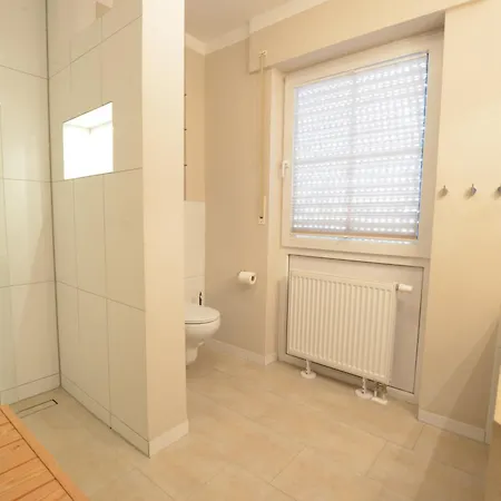 Strandperle 9, Pp Aussen Apartman Zingst